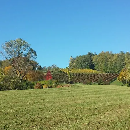 ファームステイ La Valle *